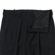 画像をギャラリービューアに読み込む, TWO TUCK SLACKS (SUPER 100'S WOOL)