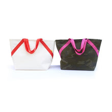 画像をギャラリービューアに読み込む, A TOTE CORDURA®