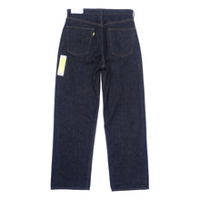 画像をギャラリービューアに読み込む, TWISTED CREASE JEANS WIDE-FIT