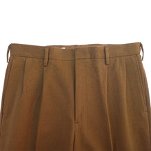 画像をギャラリービューアに読み込む, TWO TUCK SLACKS (C/H/W WEST-POINT)