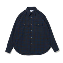 画像をギャラリービューアに読み込む, FLAP POCKET SHIRT (COTTON VIYELLA)
