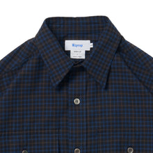 画像をギャラリービューアに読み込む, FLAP POCKET SHIRT (COTTON VIYELLA)
