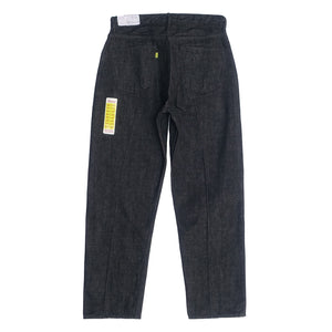 TWISTED CREASE JEANS RELAXED-FIT